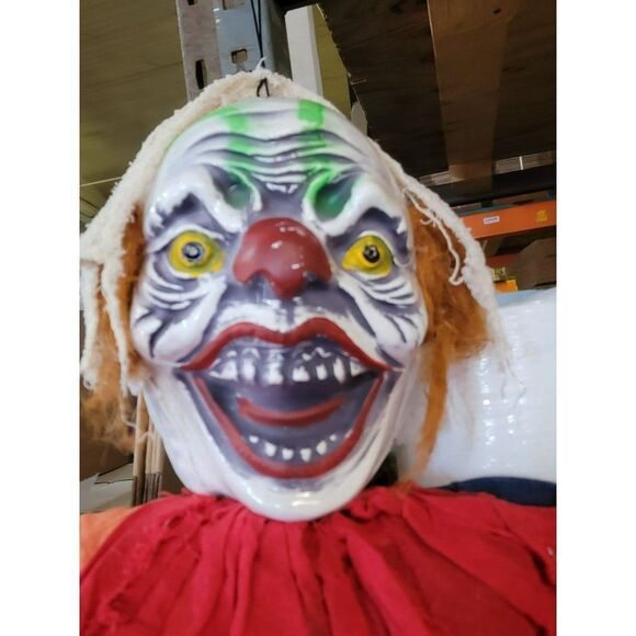 Halloween animated hanging scary clown light up pop decor - Picture 4 of 11